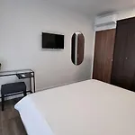 Delta House - Gama * Zára