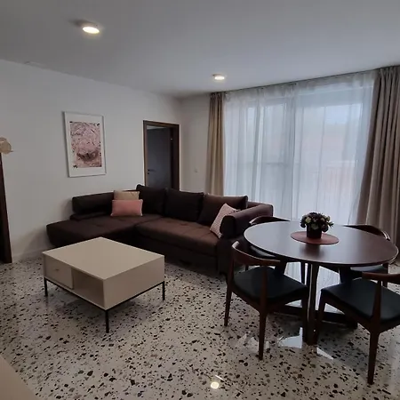 Delta House - Gama Zara