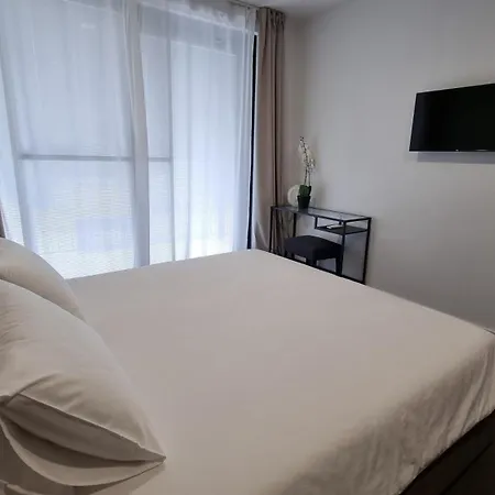 Delta House - Gama * Zara